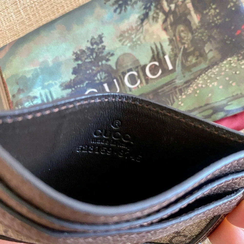 LIKE NEW Gucci Brown GG Card Holder Wallet - Picture 4 of 8